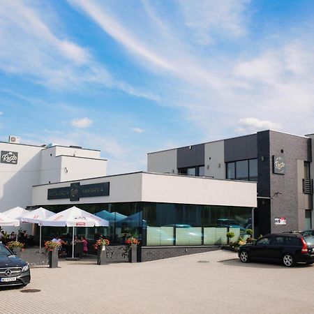 Resto Inn - Smart Apartamenty Blisko Energylandii Polwies Exteriér fotografie
