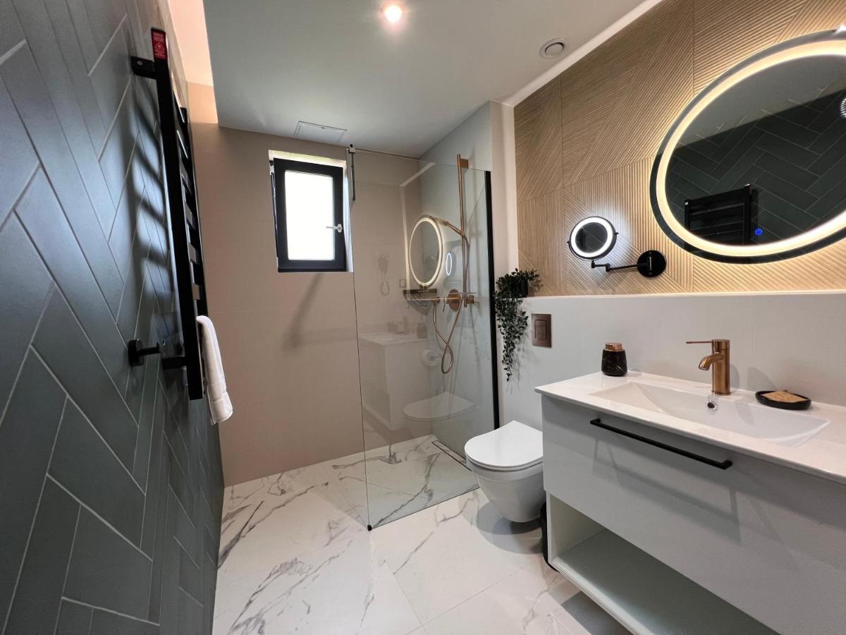 Resto Inn - Smart Apartamenty Blisko Energylandii Polwies Exteriér fotografie