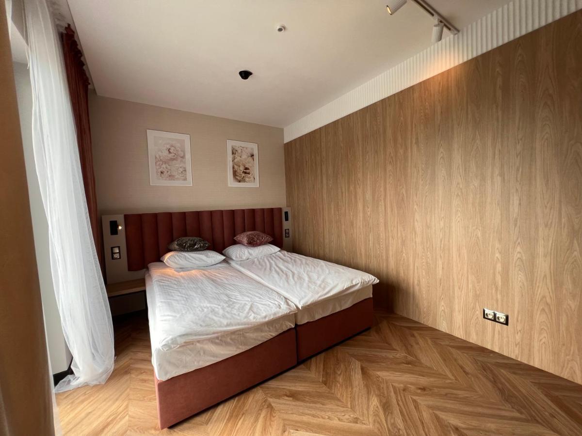 Resto Inn - Smart Apartamenty Blisko Energylandii Polwies Exteriér fotografie