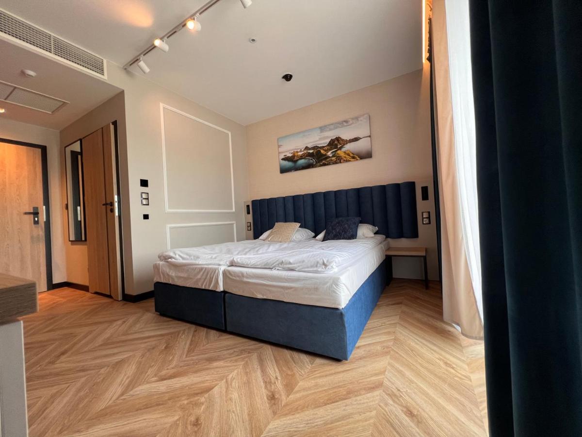 Resto Inn - Smart Apartamenty Blisko Energylandii Polwies Exteriér fotografie
