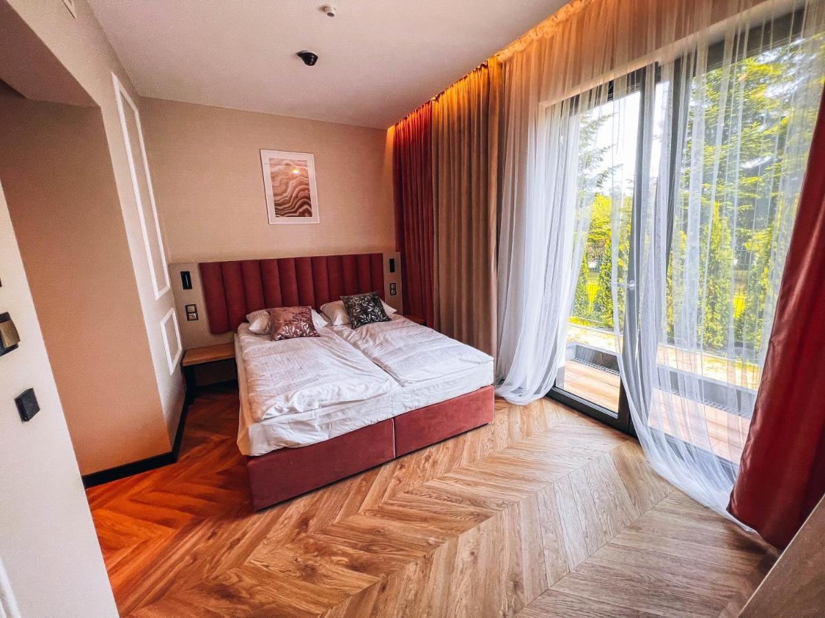 Resto Inn - Smart Apartamenty Blisko Energylandii Polwies Exteriér fotografie