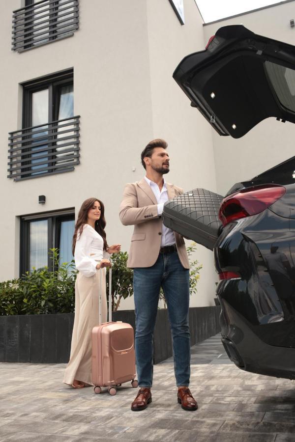 Resto Inn - Smart Apartamenty Blisko Energylandii Polwies Exteriér fotografie
